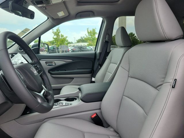New 2026 Platinum White Pearl Honda RTL image 21