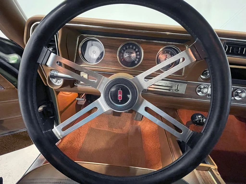 Used 1972  Oldsmobile  image 61