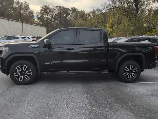 Used 2020 Black GMC AT4 image 4