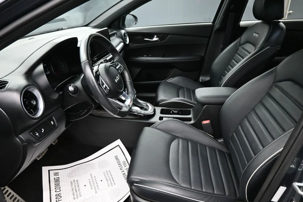 Used 2023 Gray Kia GT-Line image 11