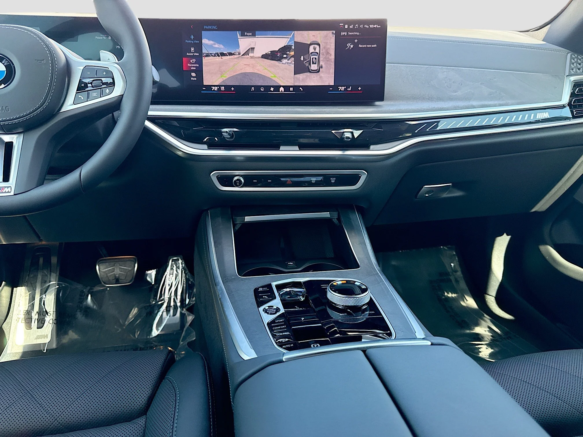 New 2026 Alpine White BMW M60i image 20