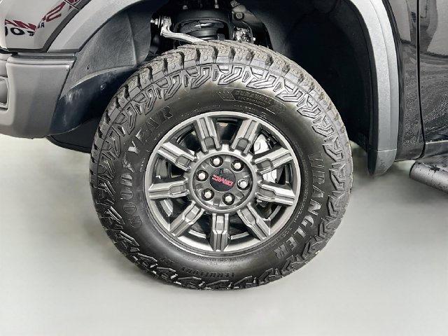 2025 GMC Sierra 1500 AT4X - Photo 29