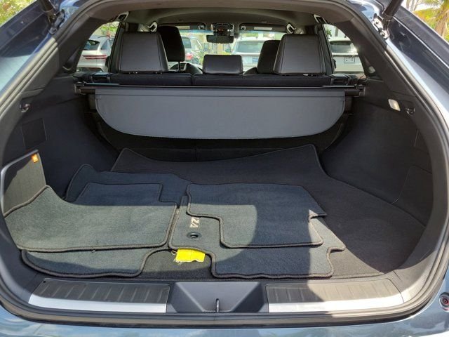 2023 Toyota Venza Limited - Photo 6