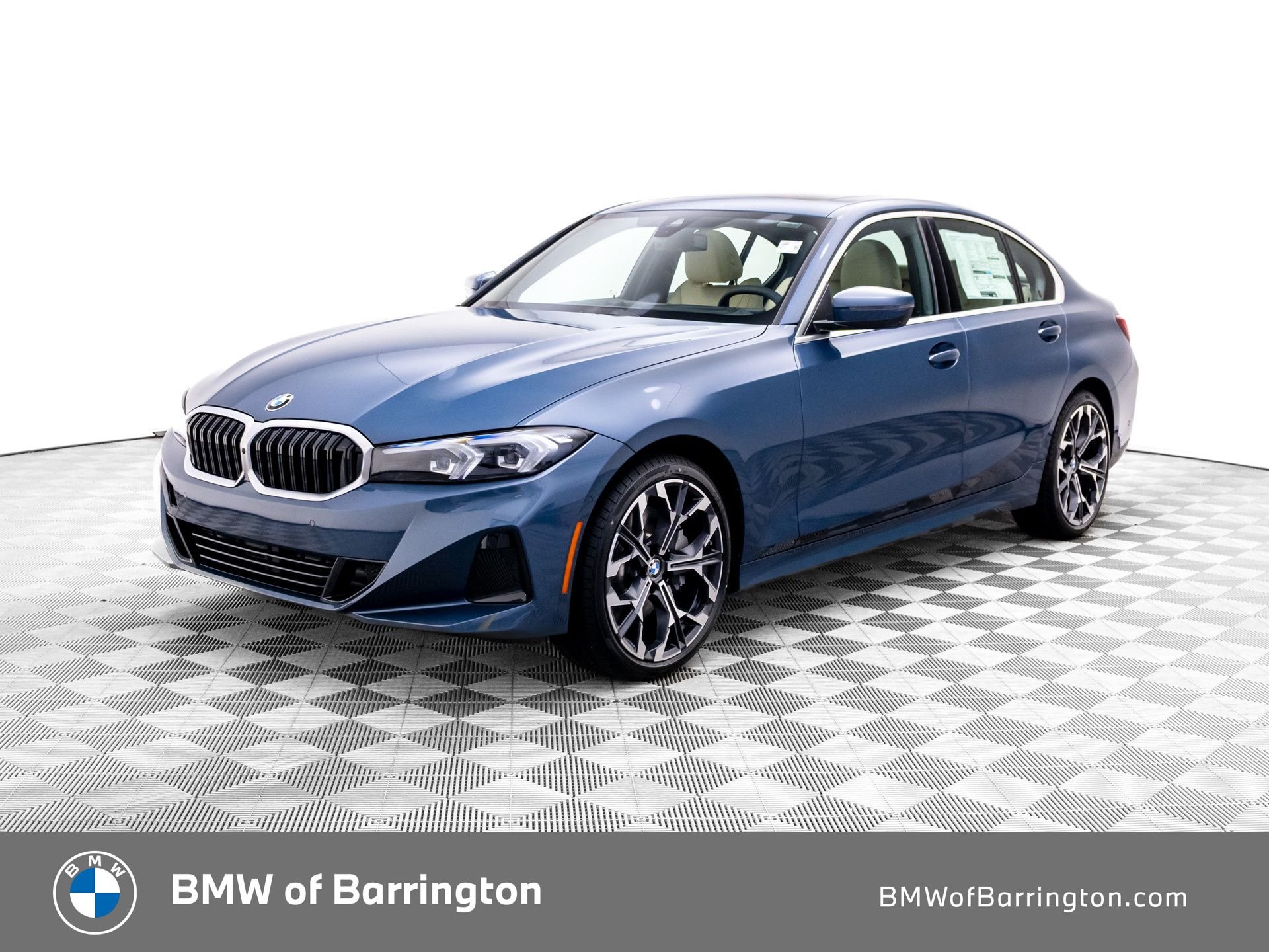 2026 BMW 3 Series 330i xDrive Sedan's photo