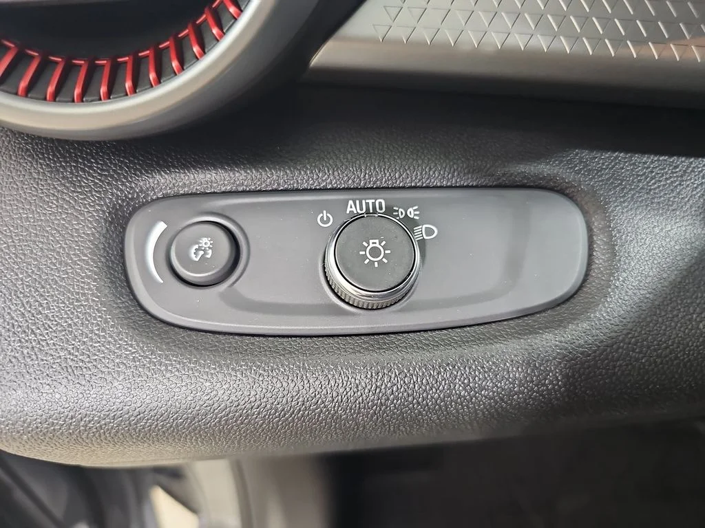 Certified Used 2024 Gray Chevrolet 1RS image 29