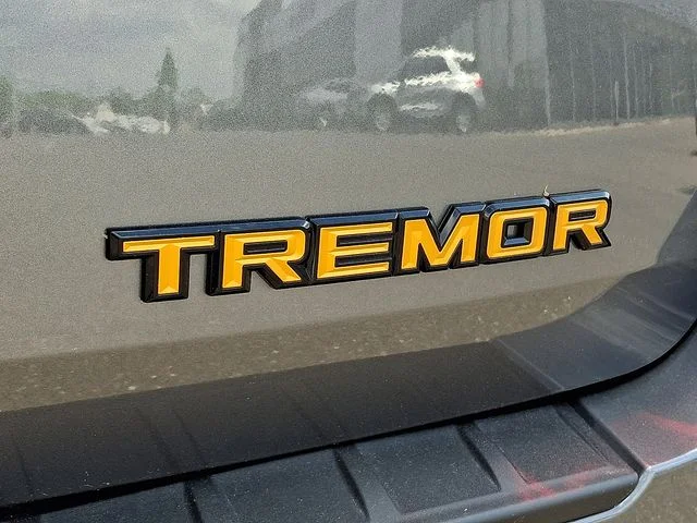 New 2026 Carbonized Gray Metallic Ford Tremor® image 11