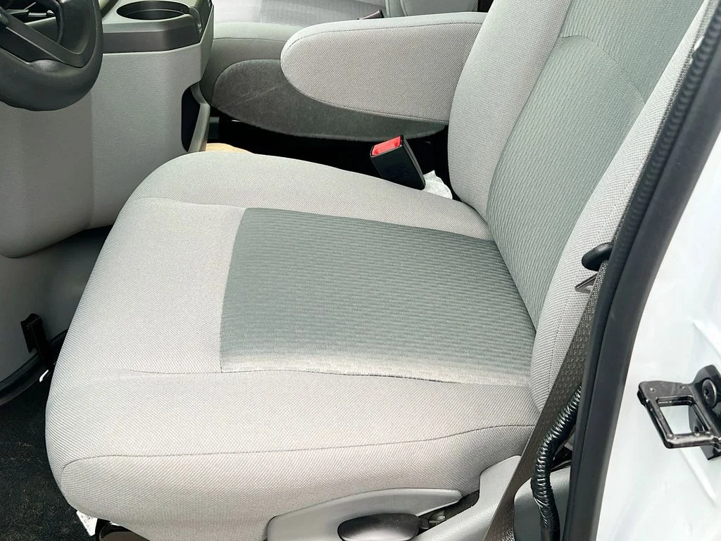 2025 Ford E-Series Cutaway Base - Photo 21