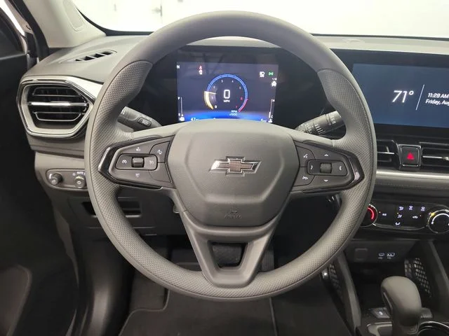 New 2026 White Chevrolet LT image 31