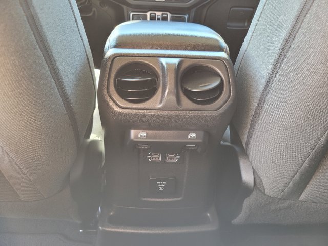 Used 2024 White Jeep Sahara 4xe image 17