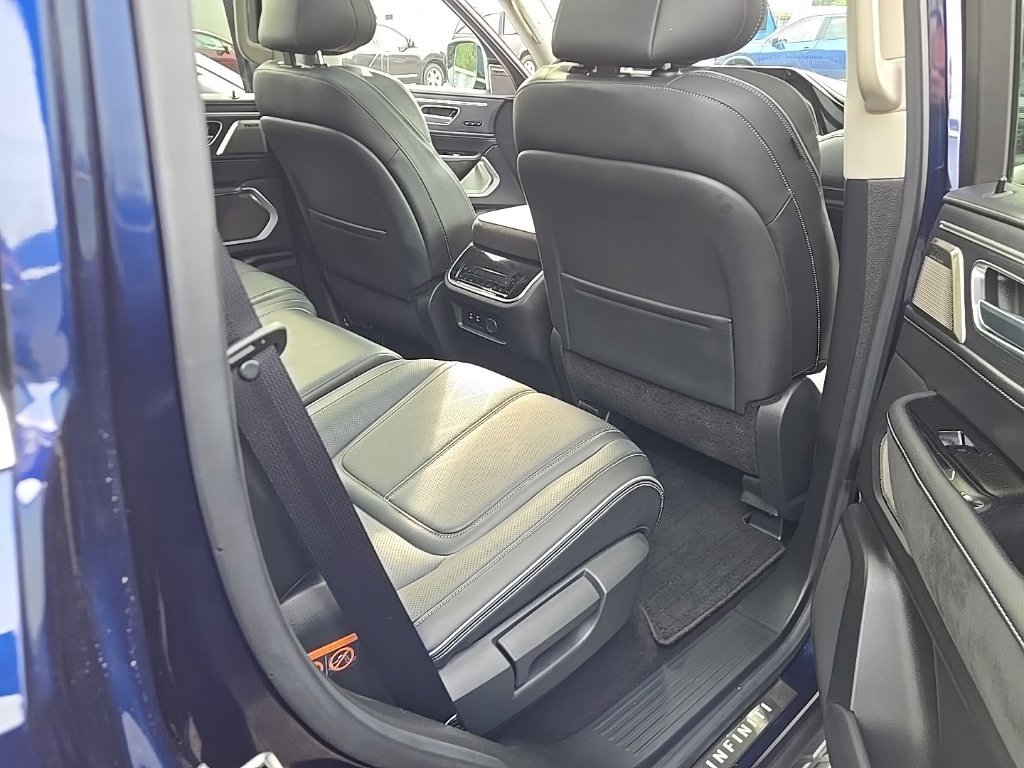 Used 2025 Blue INFINITI SENSORY image 11