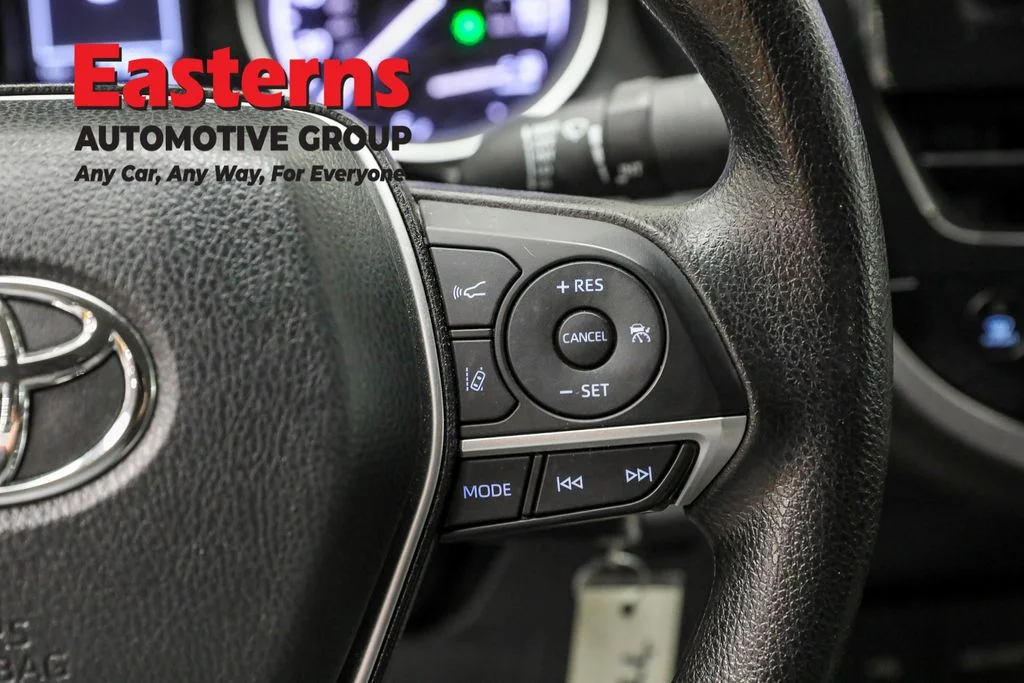 Used 2024 White Toyota LE image 16