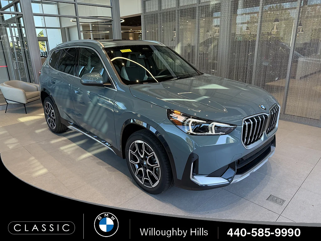 New 2027  BMW xDrive28i image 1