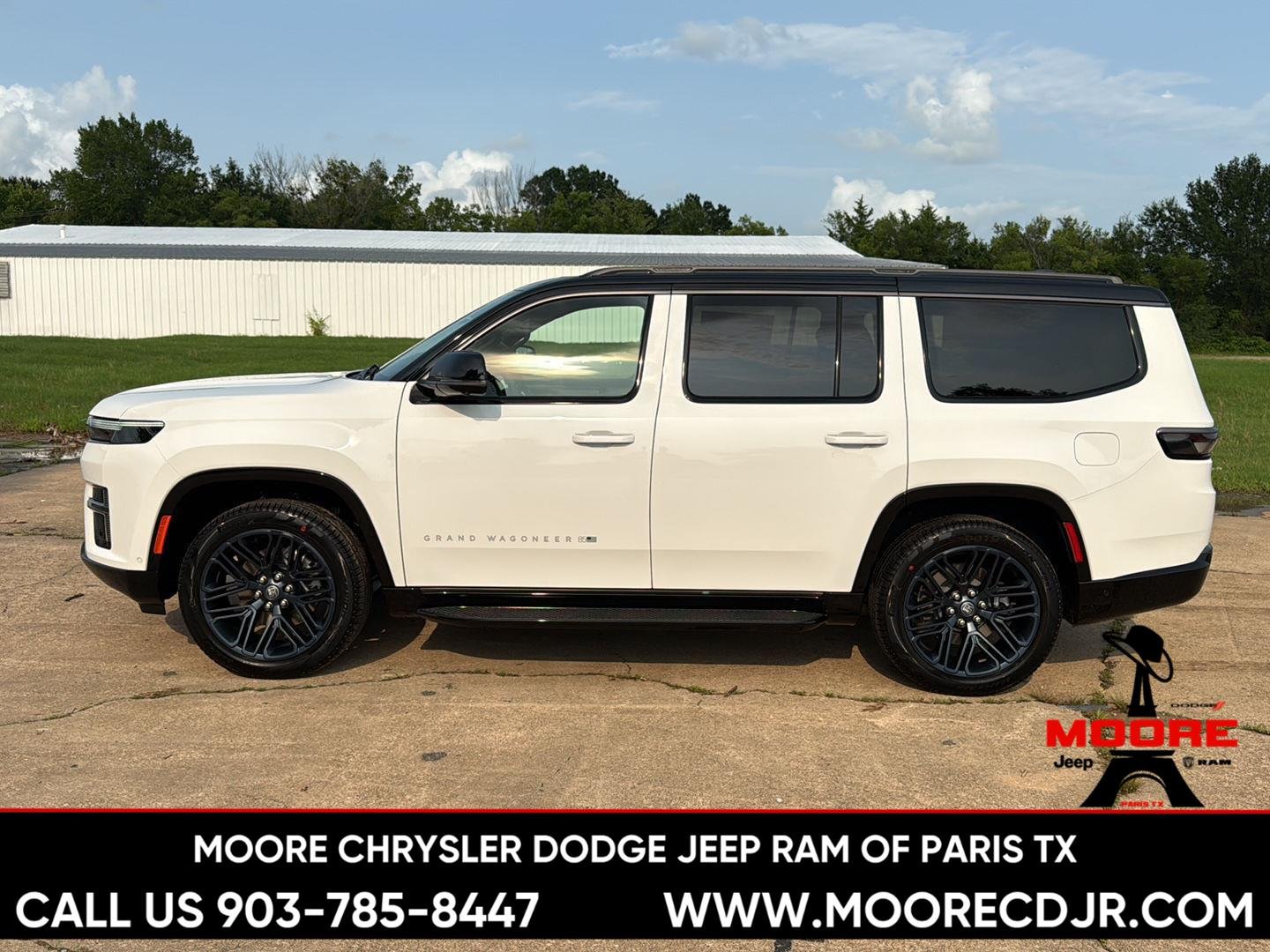New 2026 Bright White Clear-Coat Exterior Paint Jeep 85th Anniversary image 4