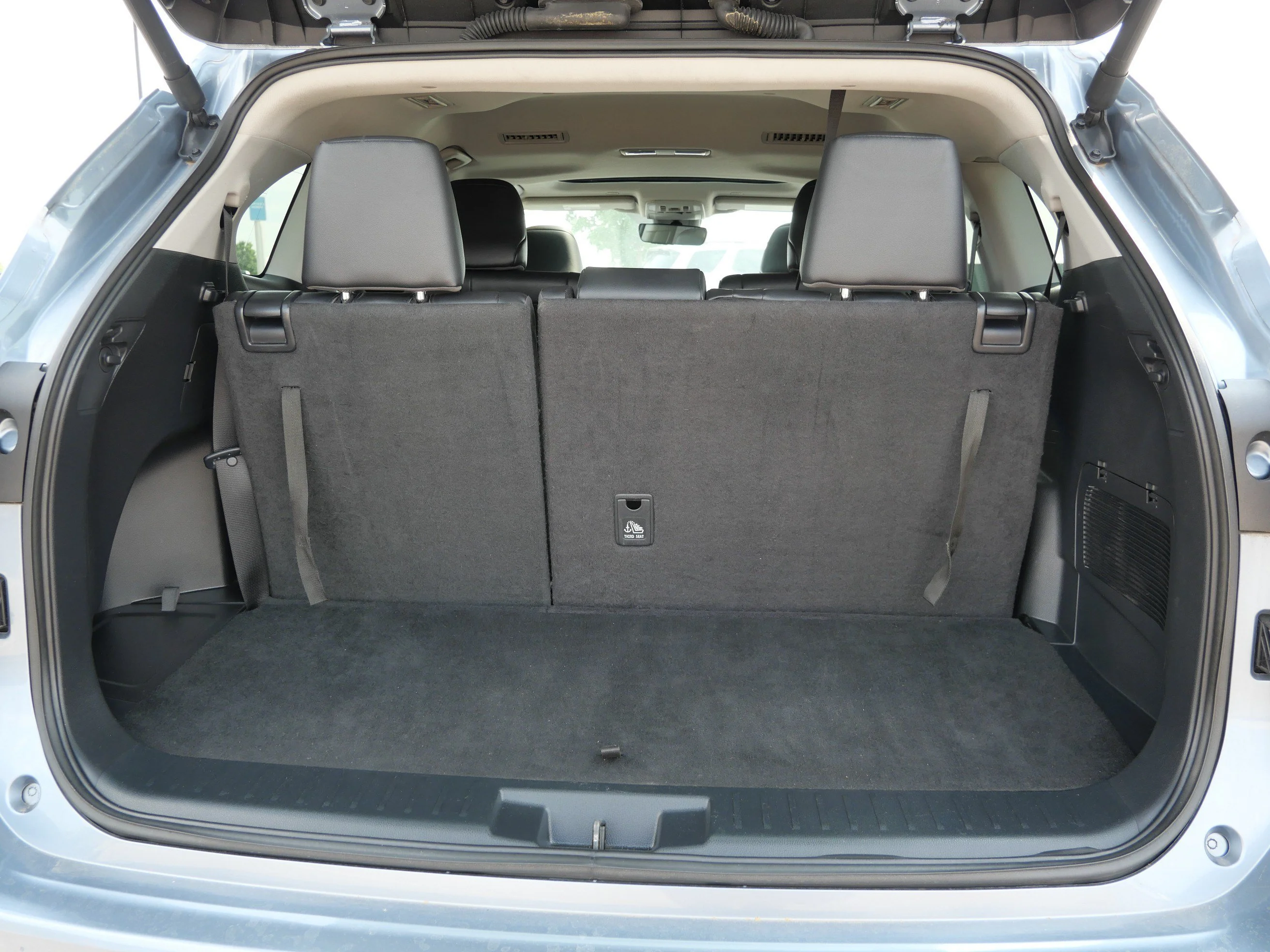 2024 Toyota Highlander XLE - Photo 18