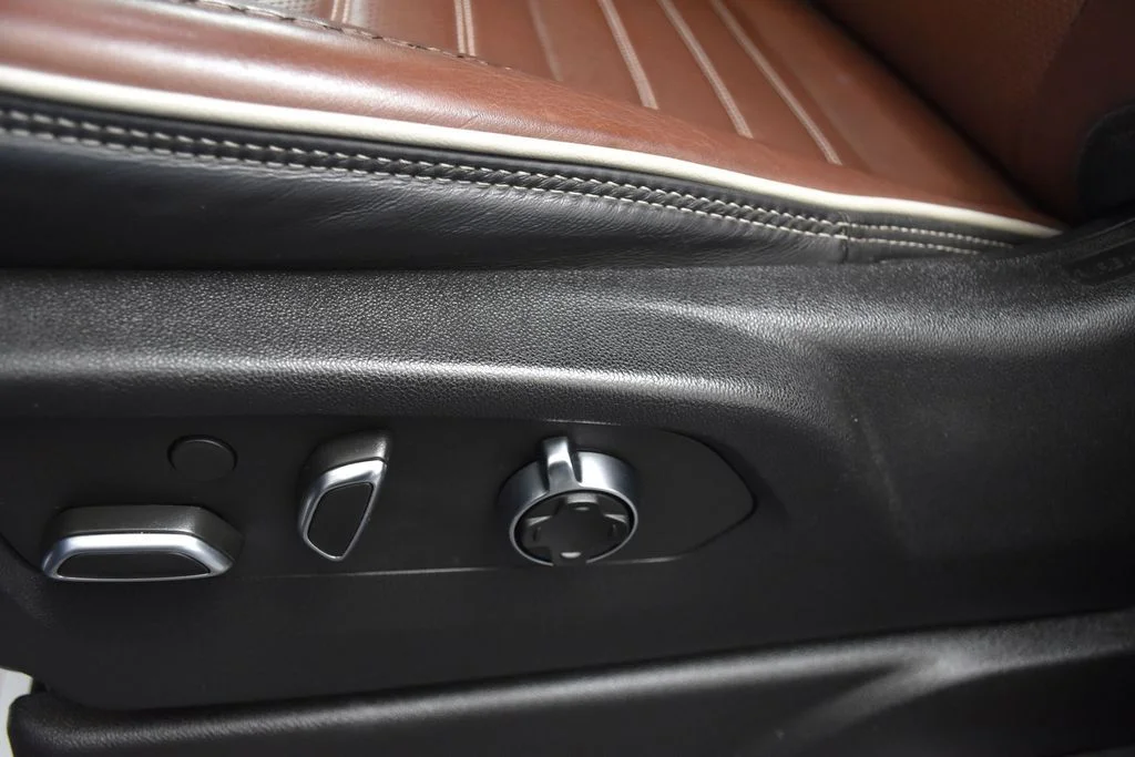 Used 2023 Blue GMC Denali Ultimate image 18