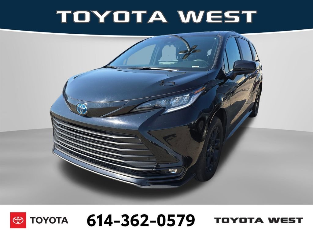 Used 2025 Black Toyota Woodland Edition image 3