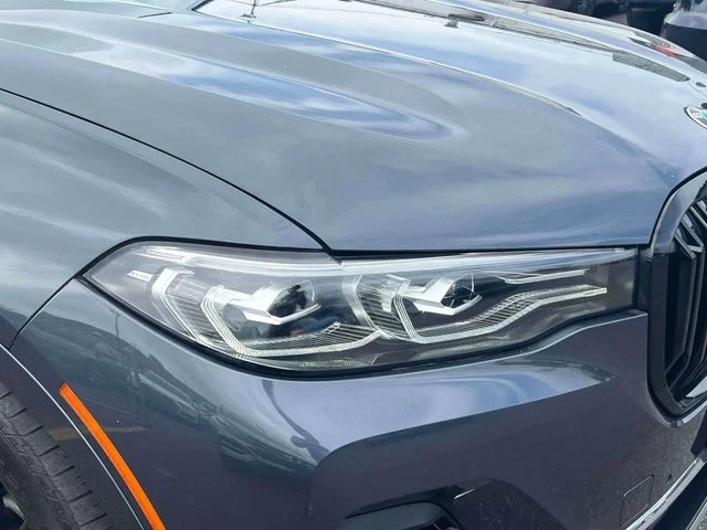 Used 2019 Gray BMW xDrive50i image 8