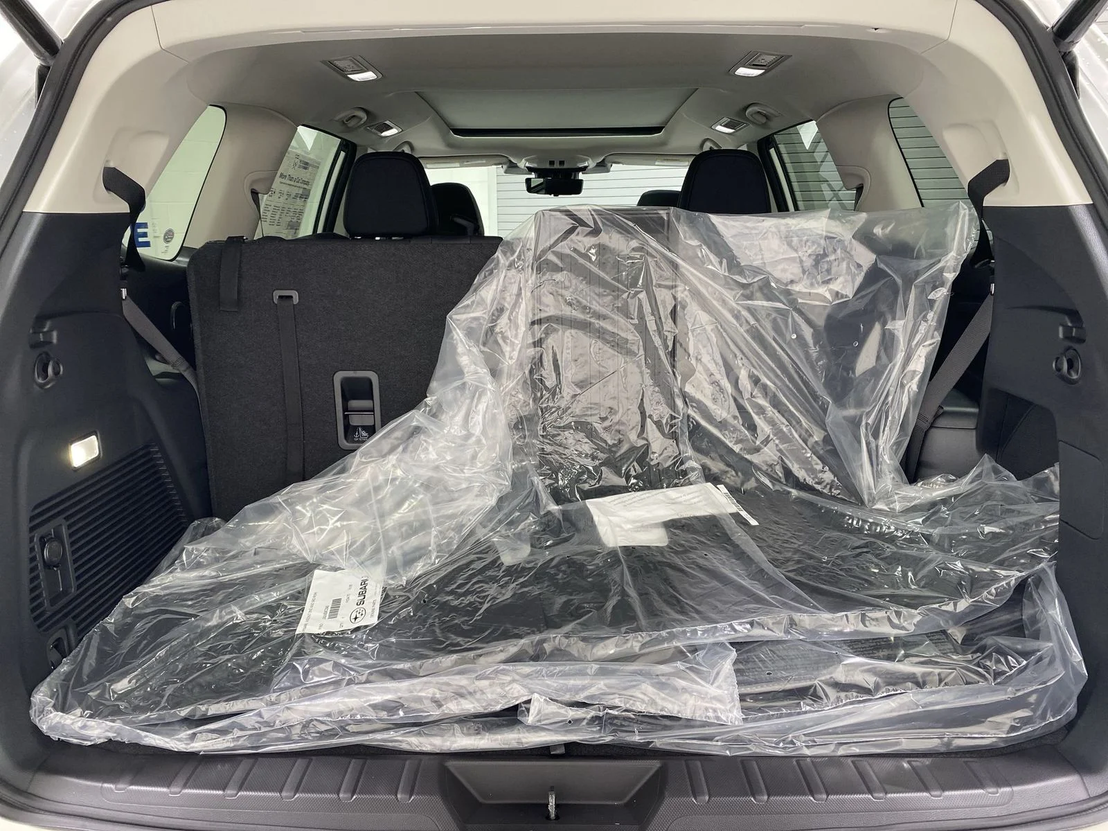 New 2026 CRYSTAL WHITE PEARL Subaru Onyx Edition Touring image 25