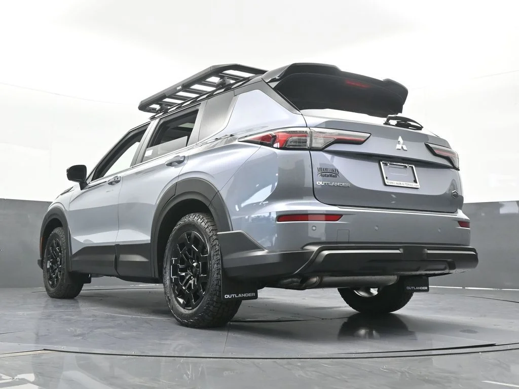 2025 Mitsubishi Outlander Trail Edition - Photo 70