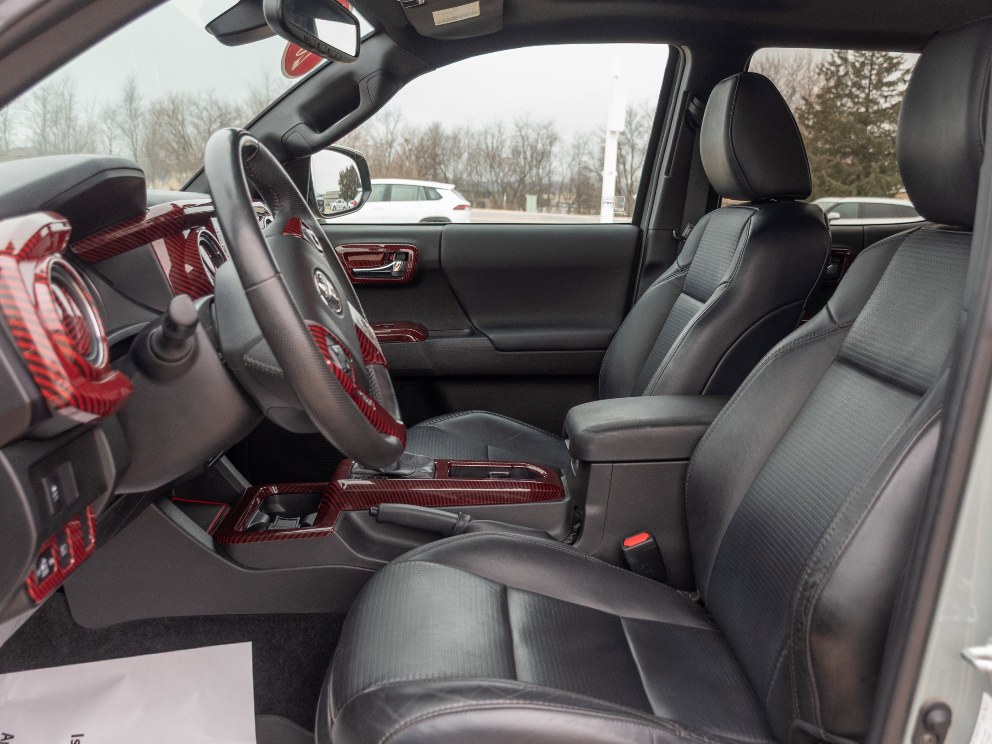 2022 Toyota Tacoma TRD Sport - Photo 8