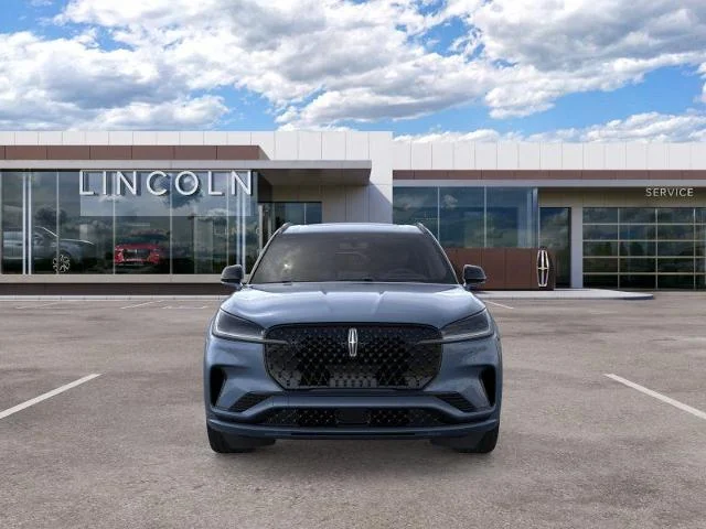 New 2026 Whisper Blue Metallic Clearcoat Lincoln Premiere® image 6