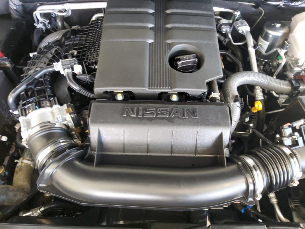 Used 2025 White Nissan SV image 21
