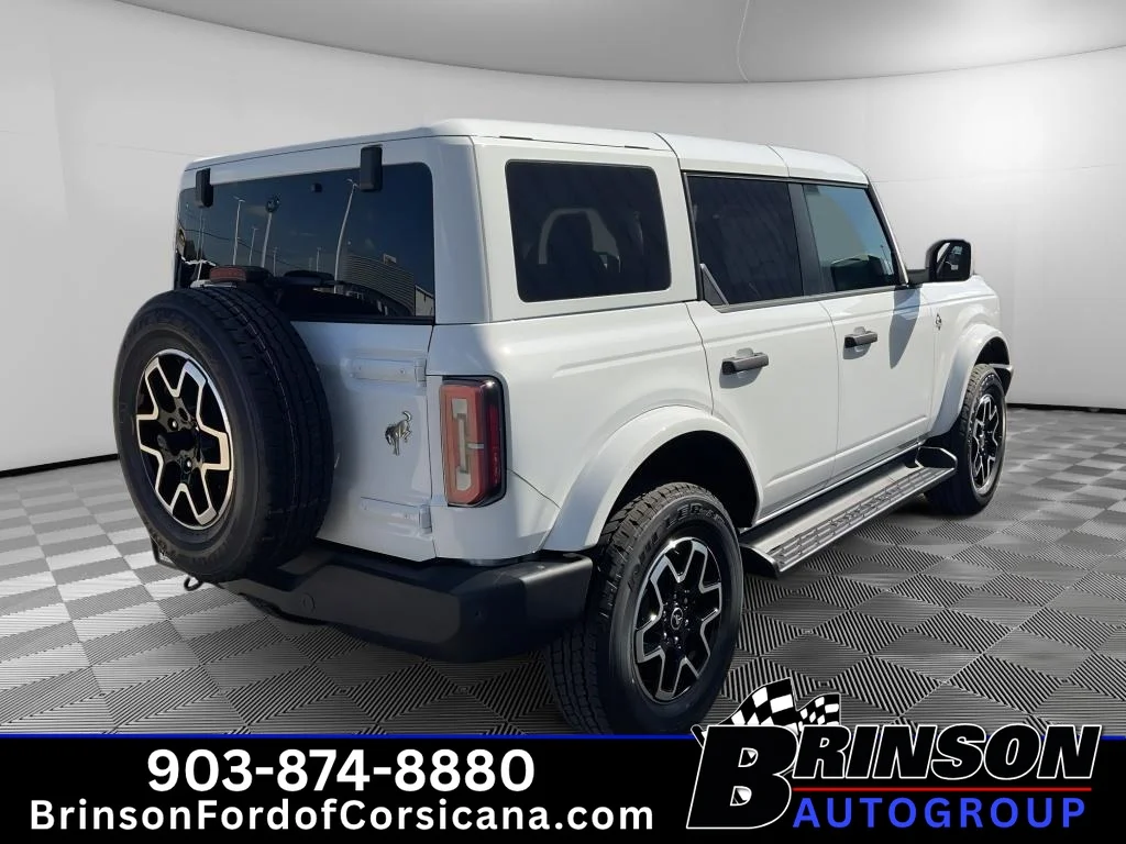 New 2026 White Ford Outer Banks image 5