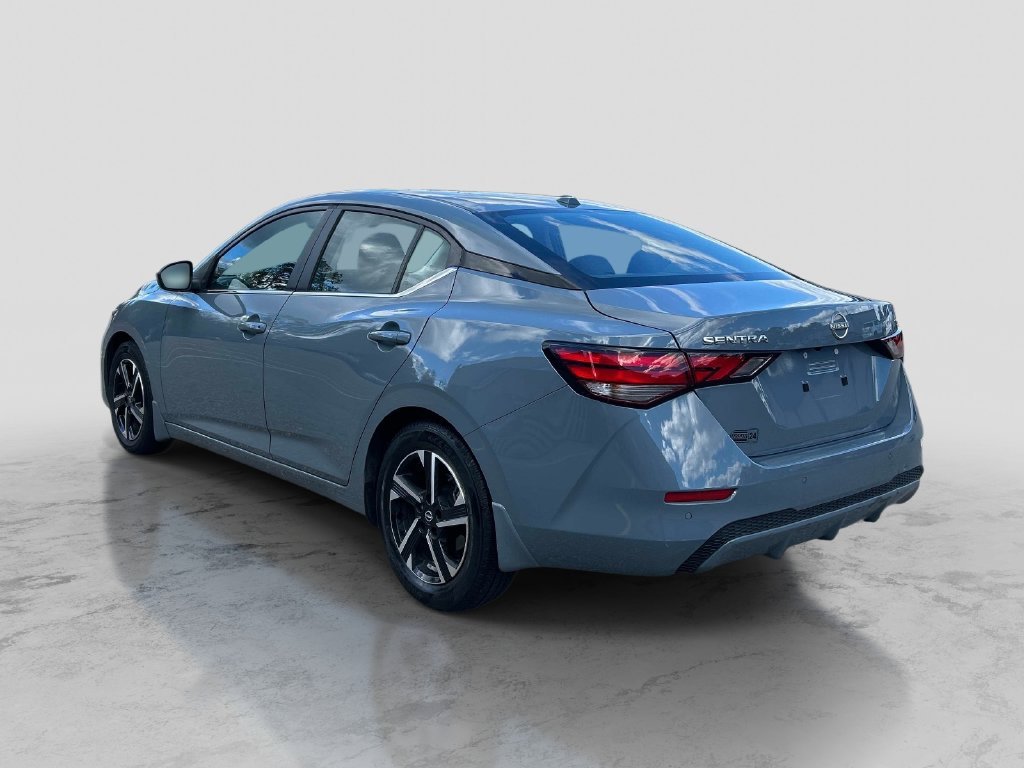 Used 2024 Gray Nissan SV image 3