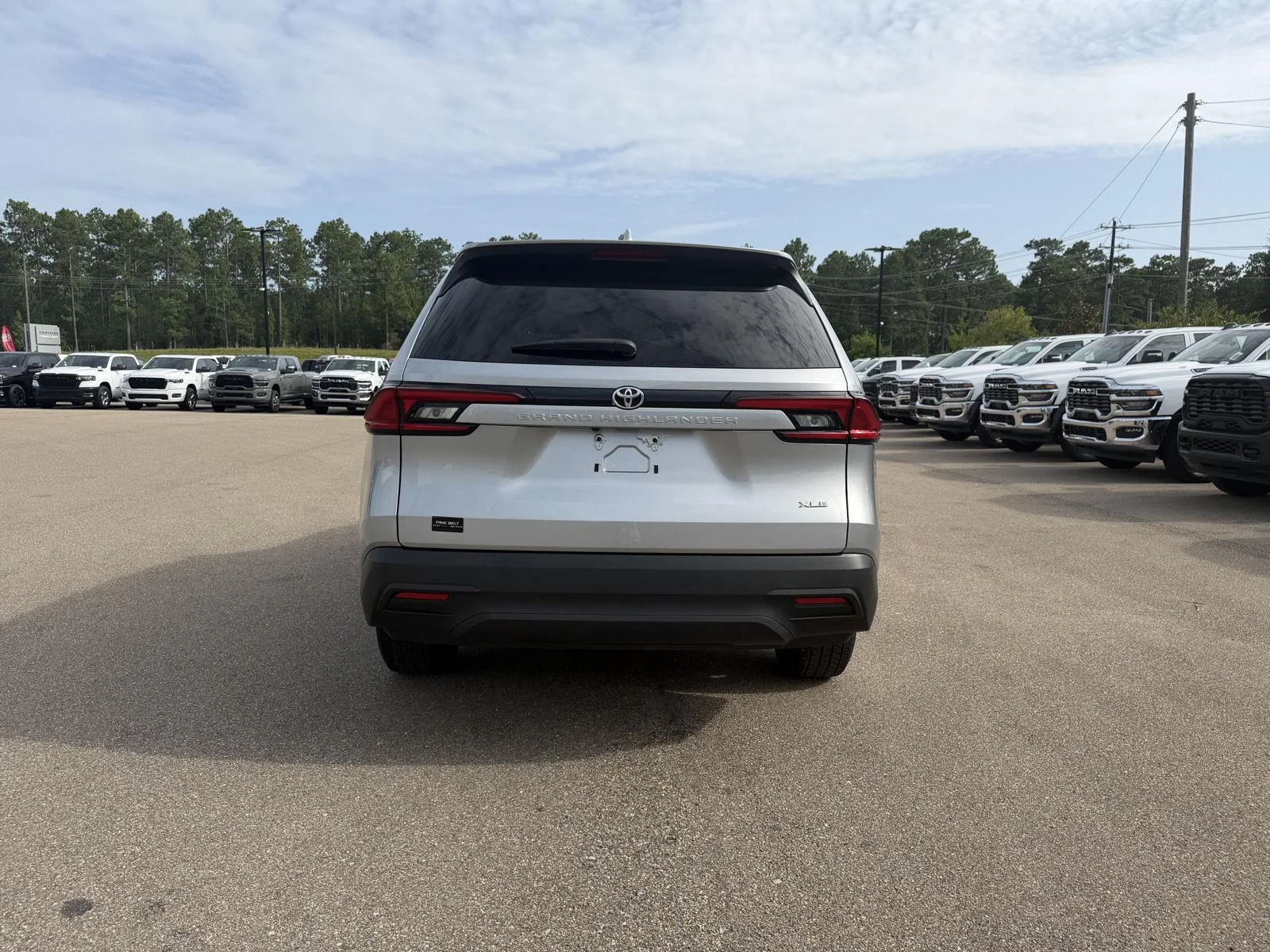 Used 2025 Celestial Silver Metallic Toyota XLE image 5
