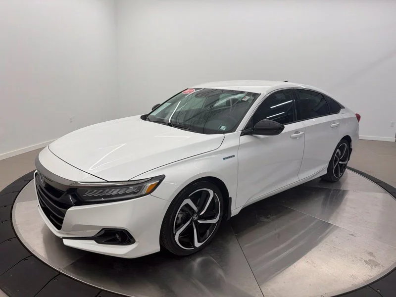 Used 2022  Honda Sport image 7