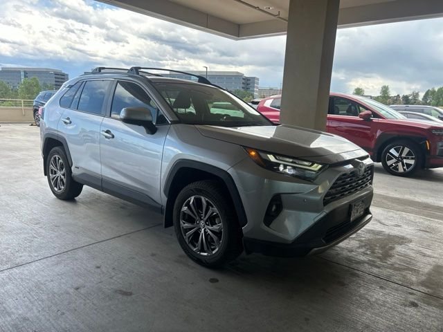 2022 Toyota RAV4 Limited - Photo 2