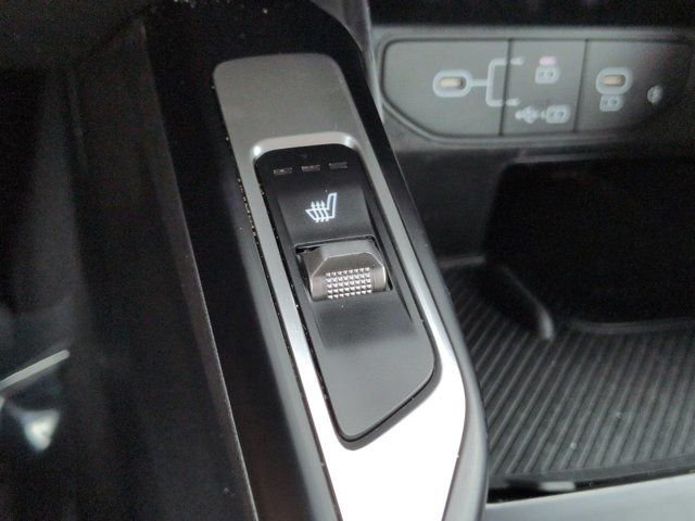 Used 2024 Gray Kia X-Line EX image 25
