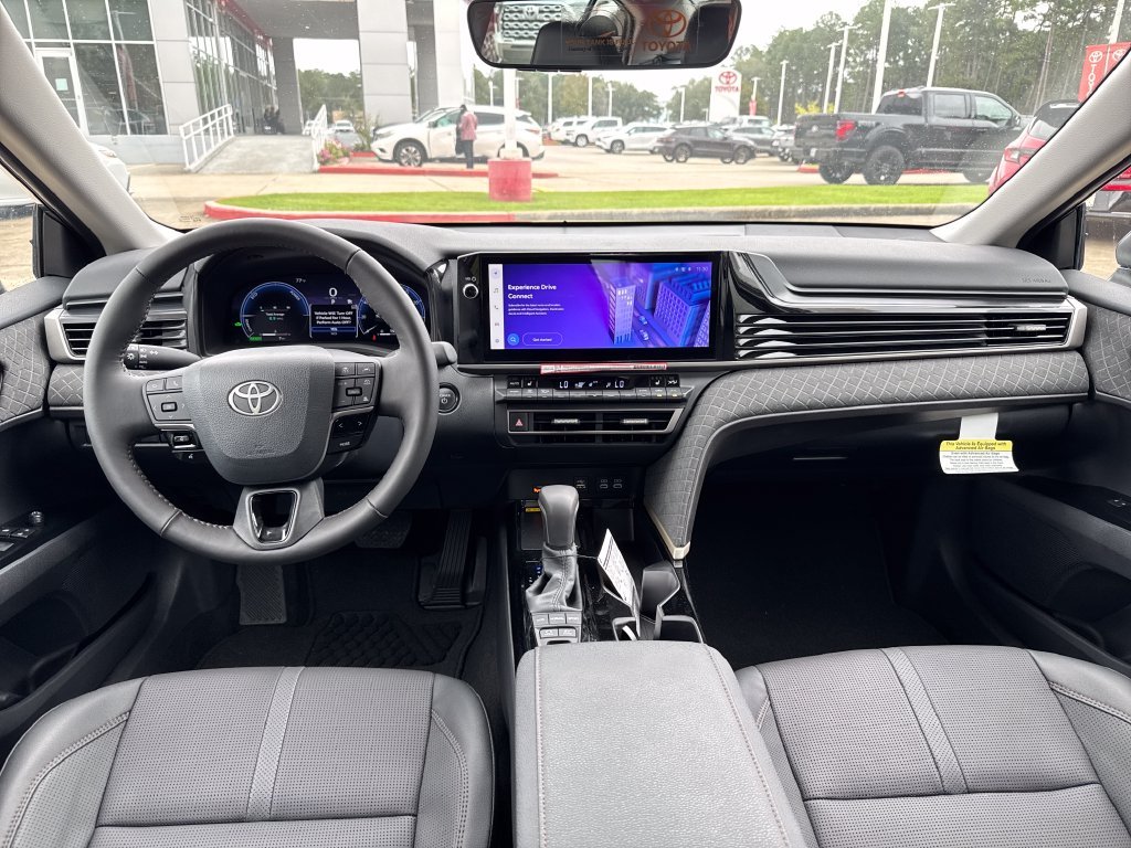 Used 2026  Toyota XLE image 17