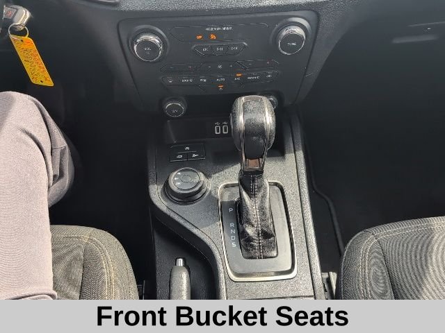 Used 2020 Black Ford XLT image 6
