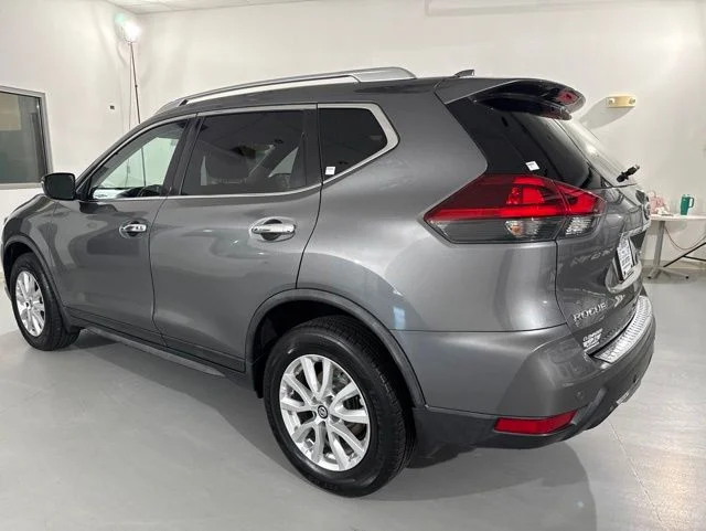 Used 2019 Gray Nissan SV image 6