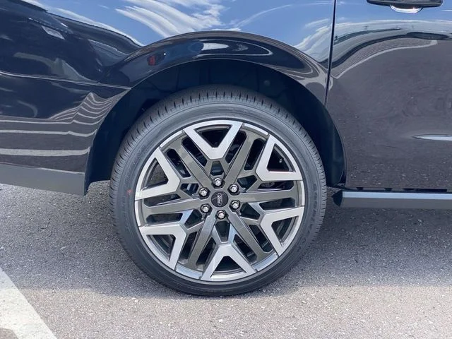 New 2027 Agate Black Metallic Ford Platinum image 3