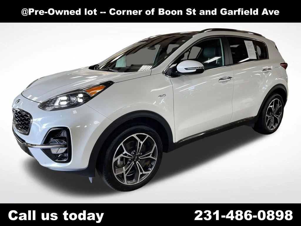 Used 2020 White Kia SX image 1