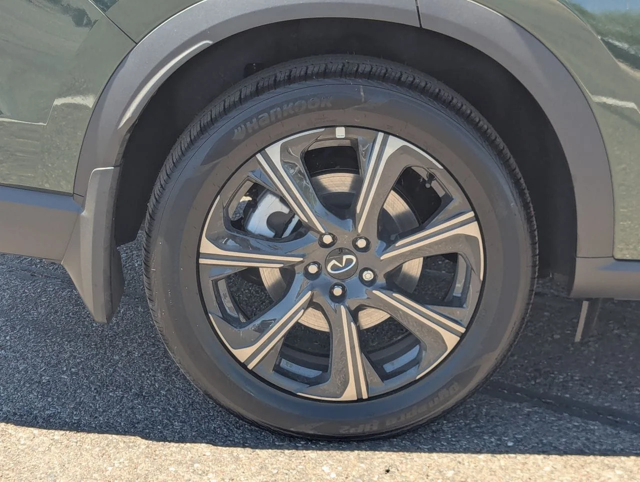 New 2027 2T DEEP EMRLD INFINITI Autograph AWD image 9