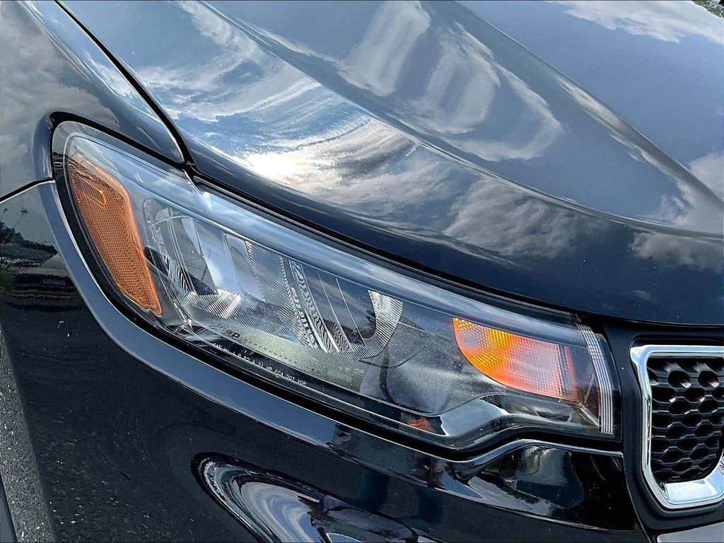 Used 2024 Diamond Black Jeep Latitude image 31