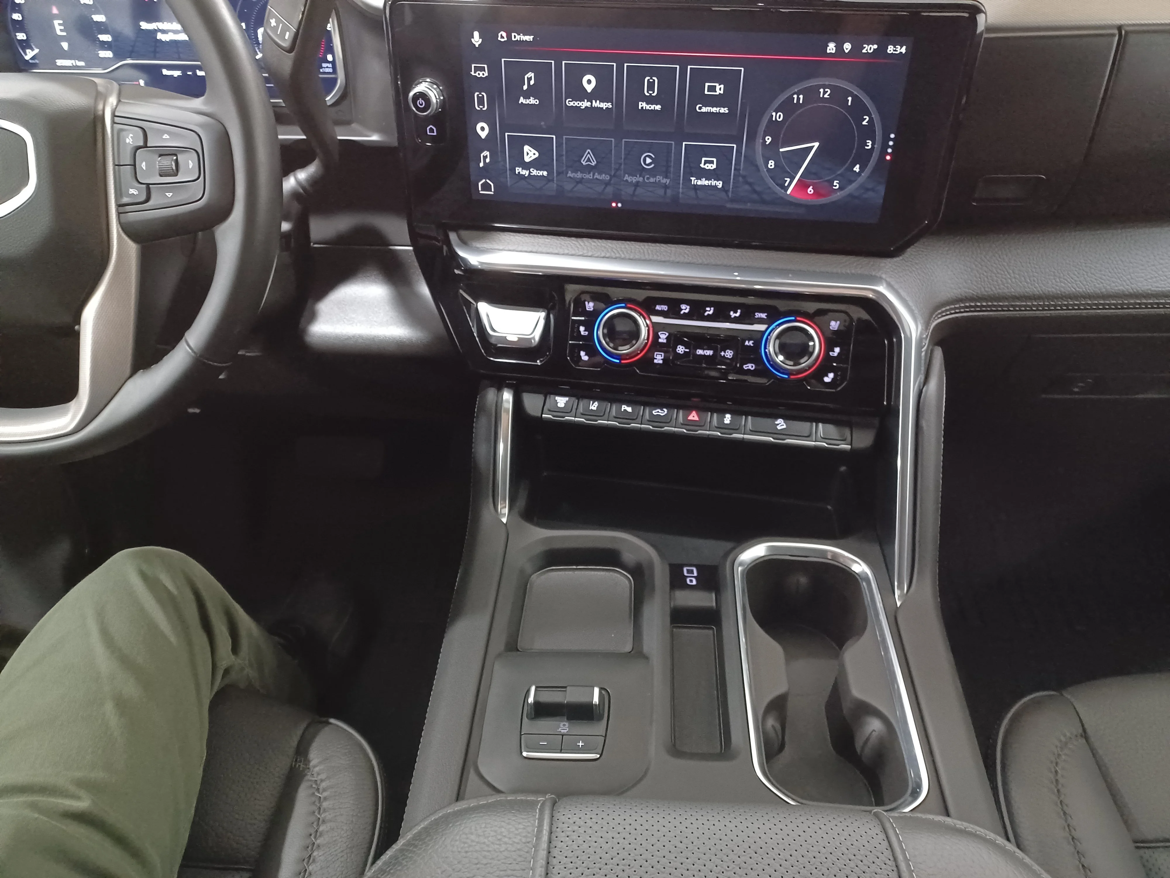 Certified Used 2025 White Frost Tricoat GMC Denali 4WD*No Lux Tax | 6.6L Duramax Diesel | Adapt Cruise | Remote Start | Cooled Leather | Tow Pkg image 16