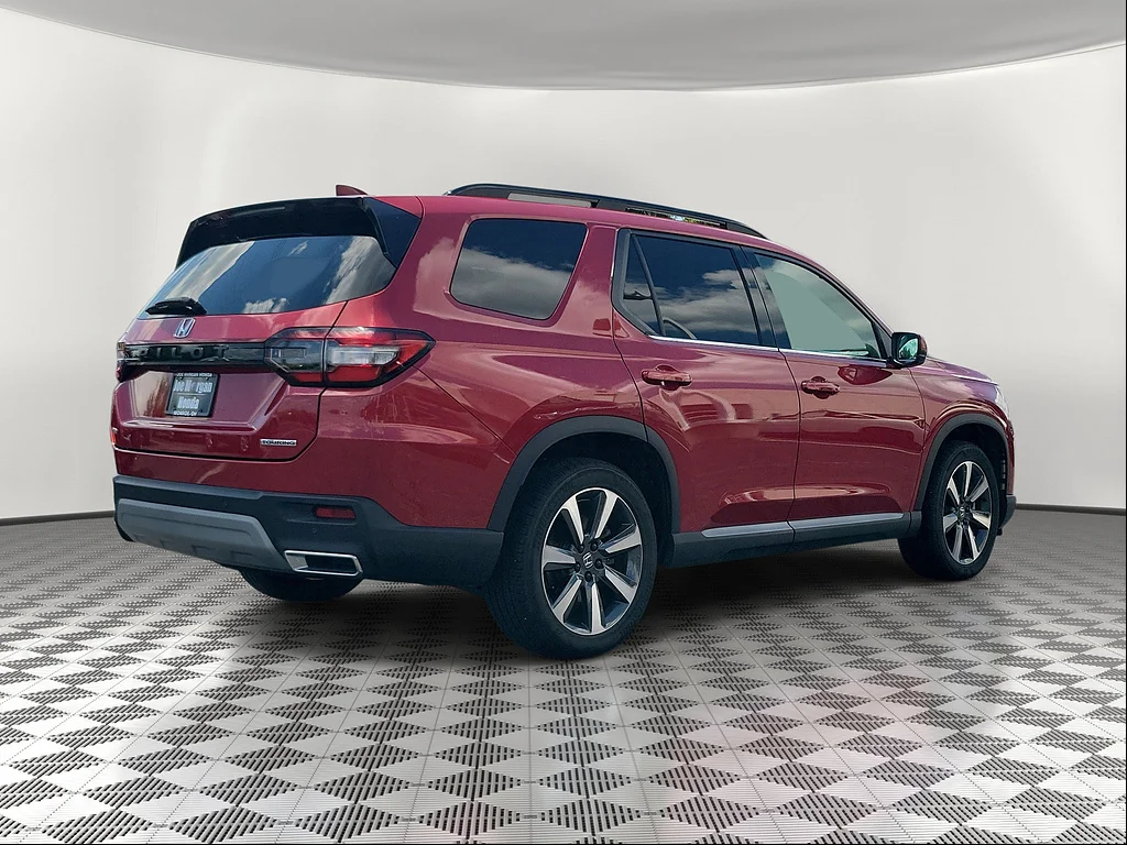 Certified Used 2025 Radiant Red Metallic II Honda Touring image 4