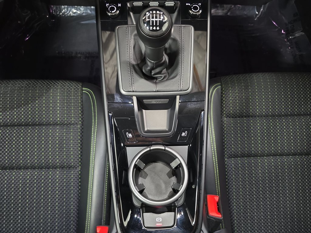 Certified Used 2024  Porsche Carrera T image 20
