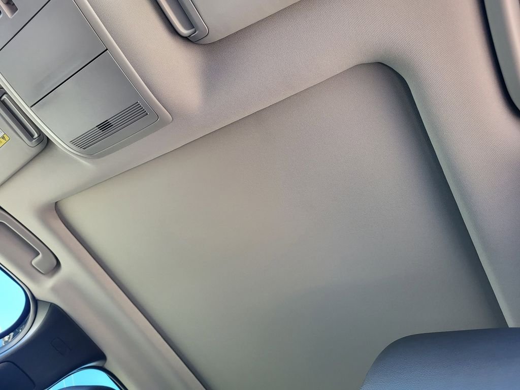 Used 2026 Polymetal Gray Metallic Mazda Premium image 18