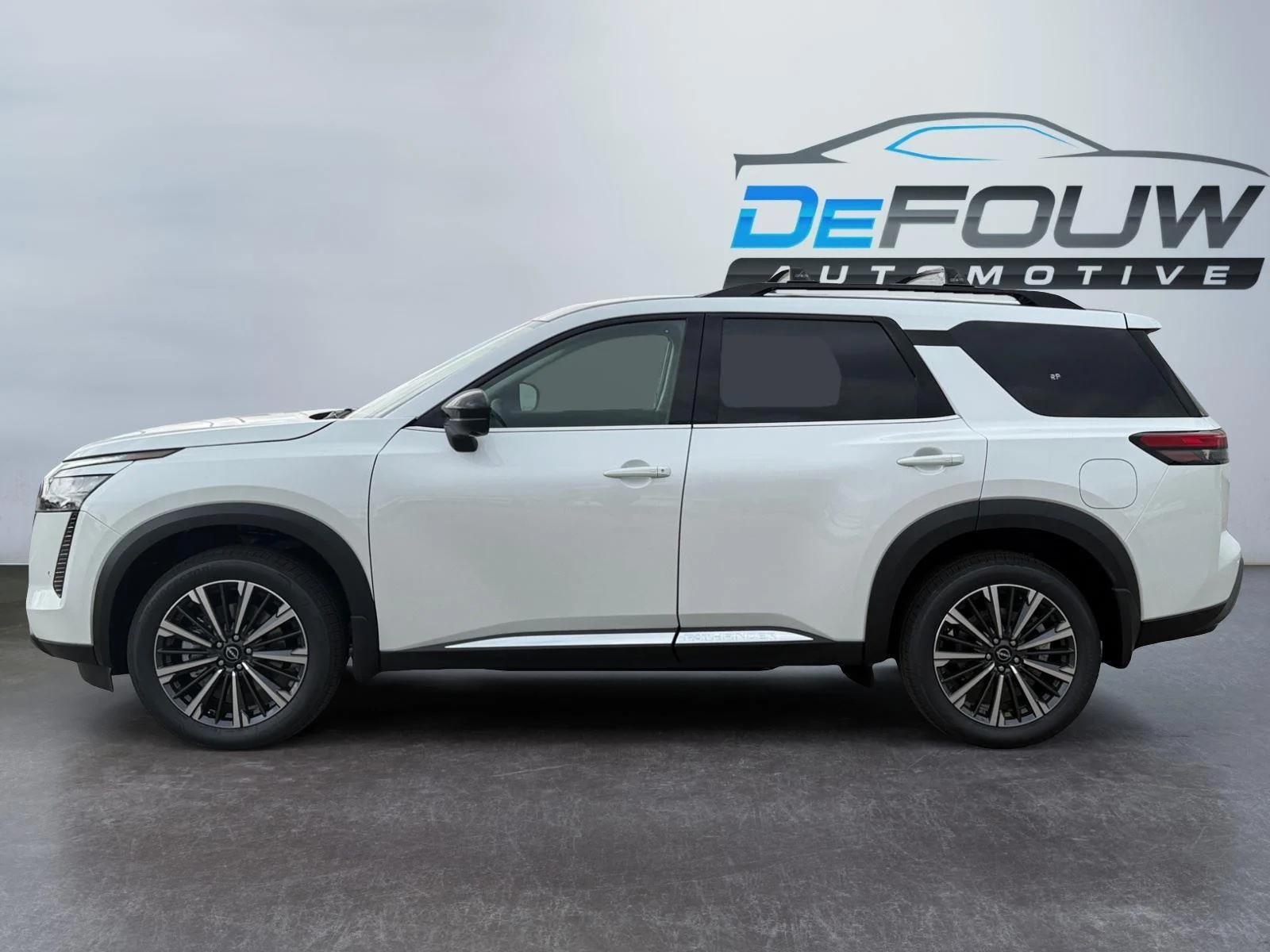 New 2026 Everest White Pearl Tricoat Nissan Platinum image 6