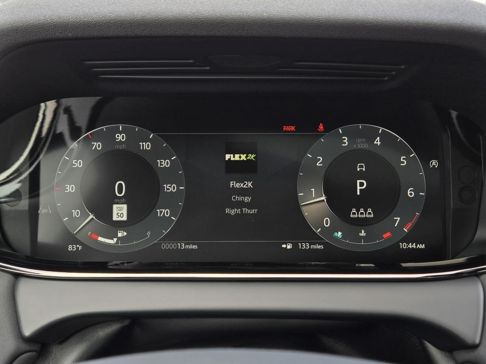 New 2026 Seoul Pearl Silver Land Rover Core S image 11