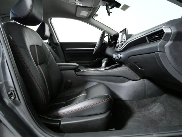 Used 2025 Gray Nissan 2.5 SR image 12