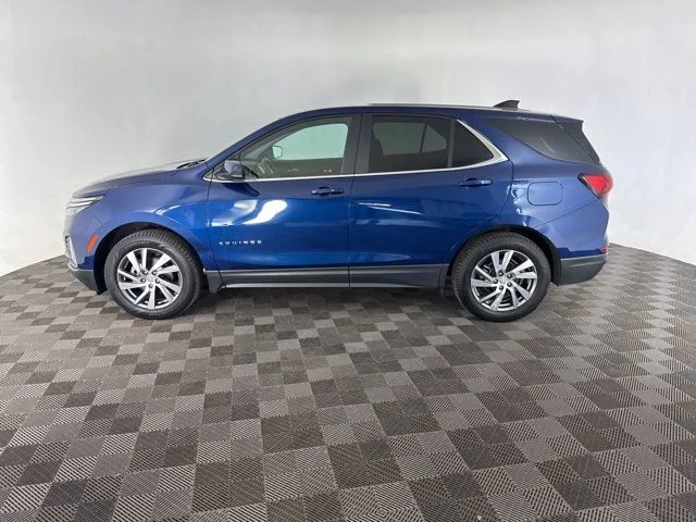Used 2023 Blue Chevrolet LT image 8