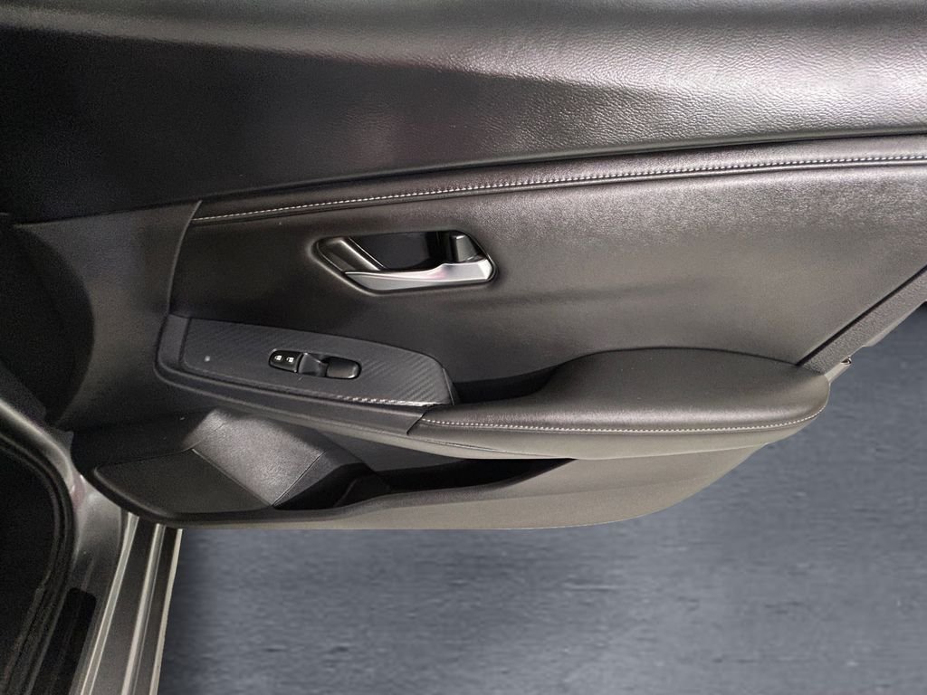 Used 2024 Gray Nissan SV image 15