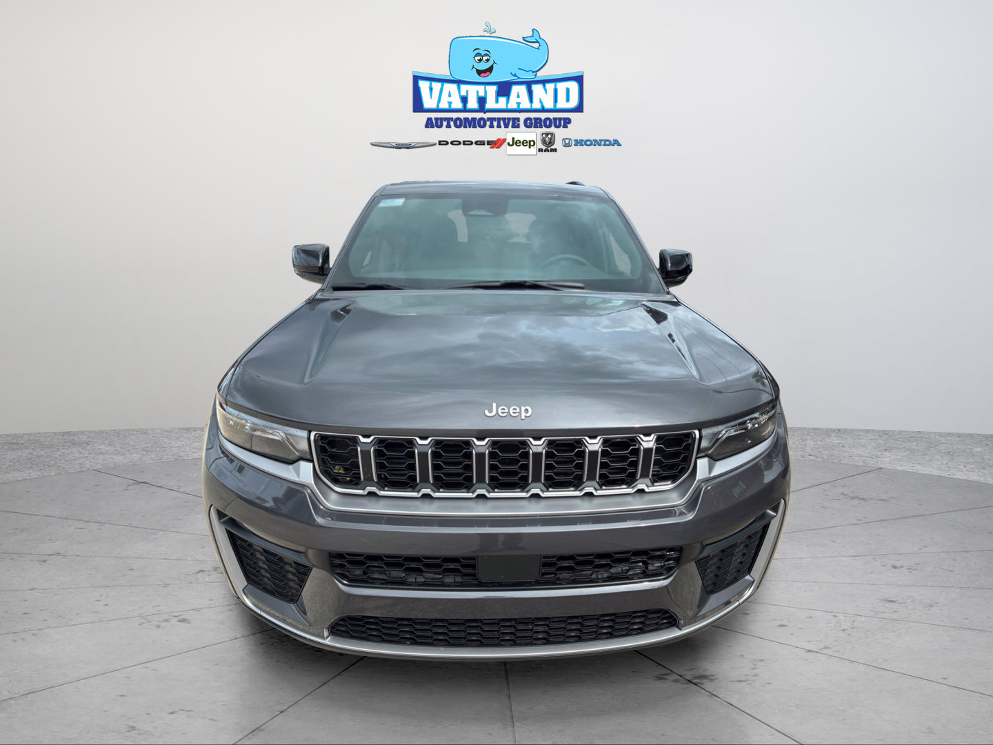 Used 2026 Gray Jeep Limited image 8
