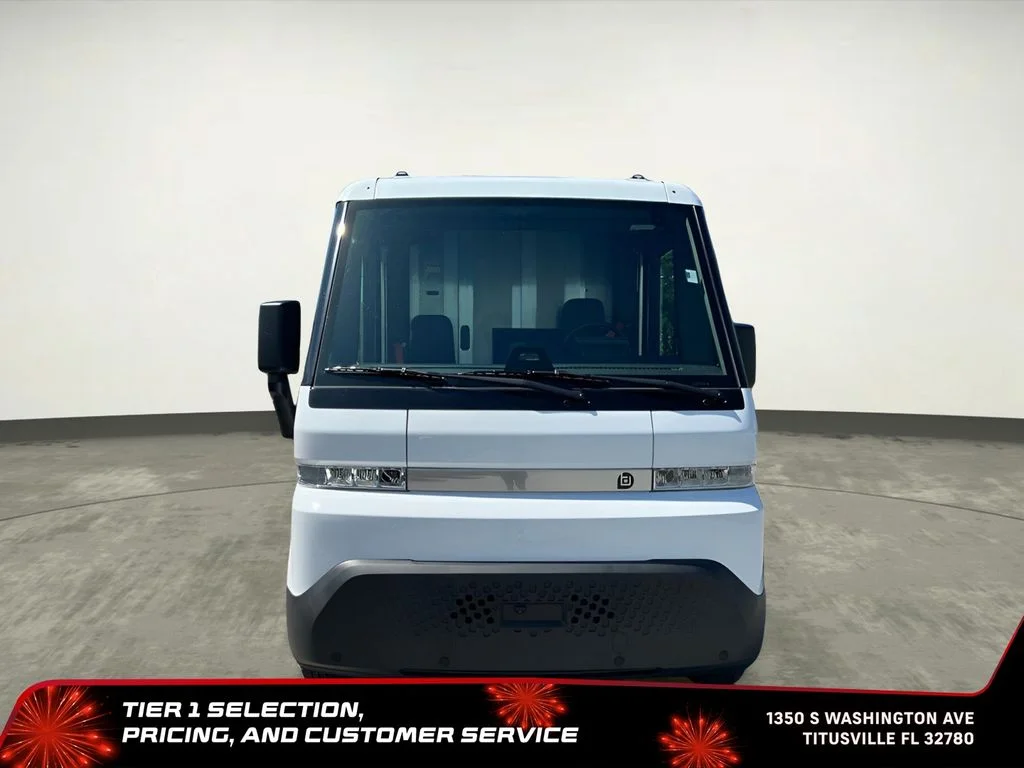 Used 2024 White BrightDrop Base image 12